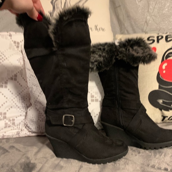 Sold ✔️🔴 🔴 🔴 - Picture 3 of 6